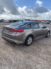 2016 Kia Optima LX - Exterior Rear Right Corner Image